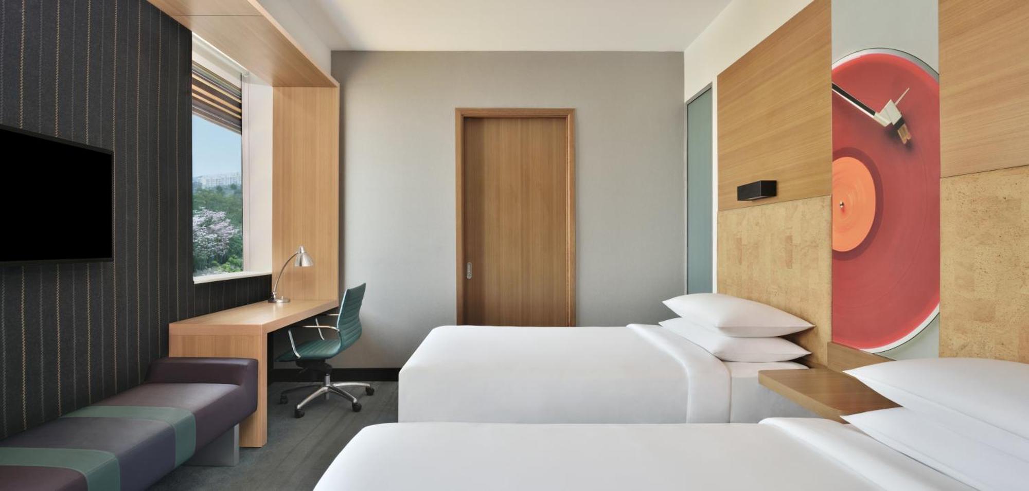 Готель Aloft Bengaluru Outer Ring Road Екстер'єр фото