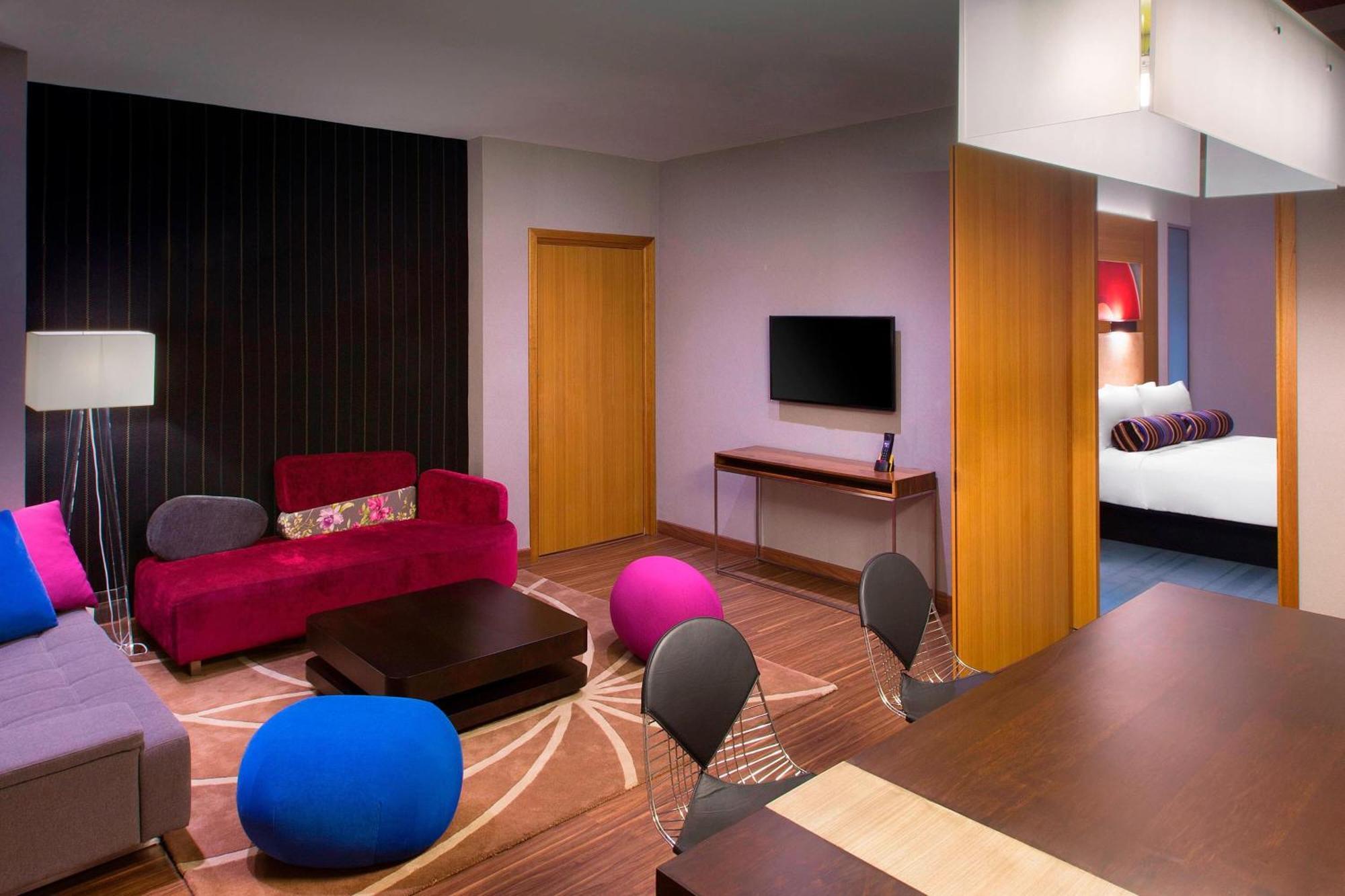 Готель Aloft Bengaluru Outer Ring Road Екстер'єр фото